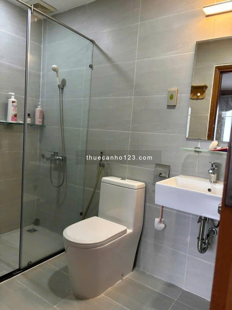 Chung cư Botanica, Hồng Hà, TB: 16tr5/tháng, full nội thất, 2pn, 75m2