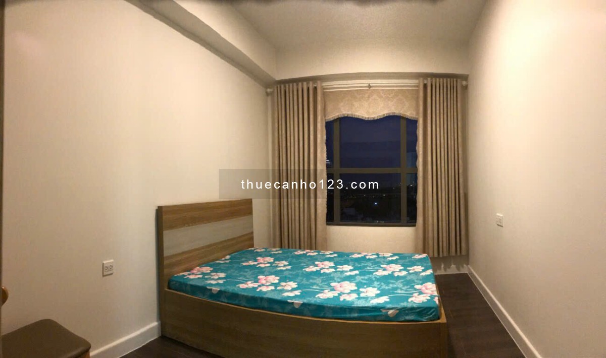 Cho thuê 2 phòng ngủ view Sông giá 17,5 triệu, DT 76m2, nội thất đầy đủ. tại The Sun Avenue