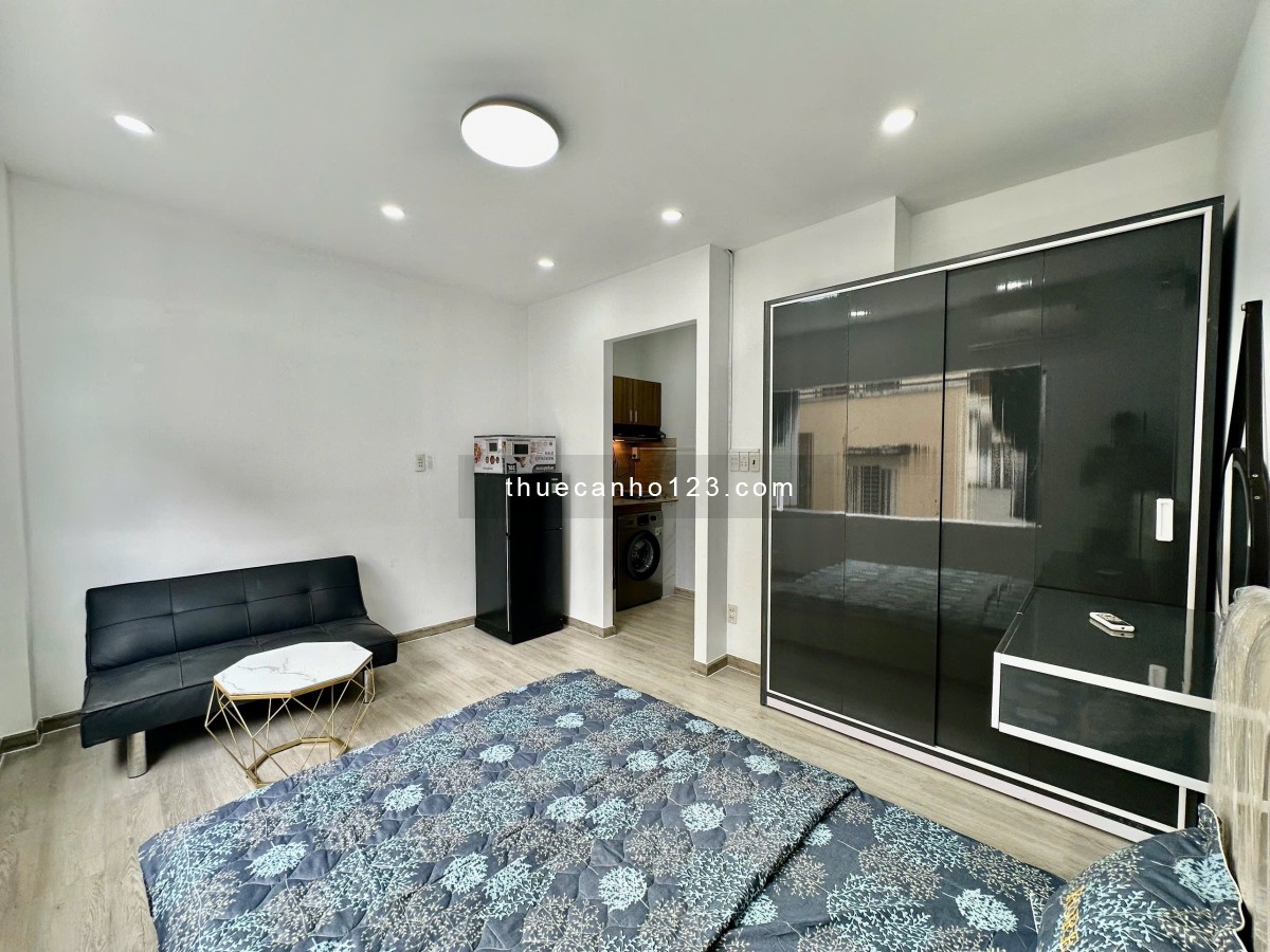 Cho thuê căn hộ Studio Tách bếp, cửa sổ Q1 gần Nhà thờ Đức Bà, cầu Ba Son, Bitexco, cầu Thị Nghè