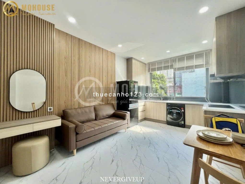 CĂN HỘ 40M² – THANG MÁY – VIEW LANDMARK 81