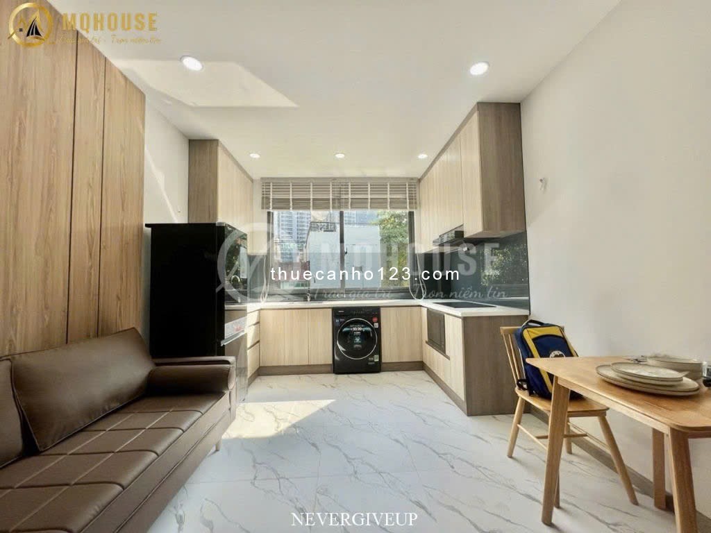 CĂN HỘ 40M² – THANG MÁY – VIEW LANDMARK 81