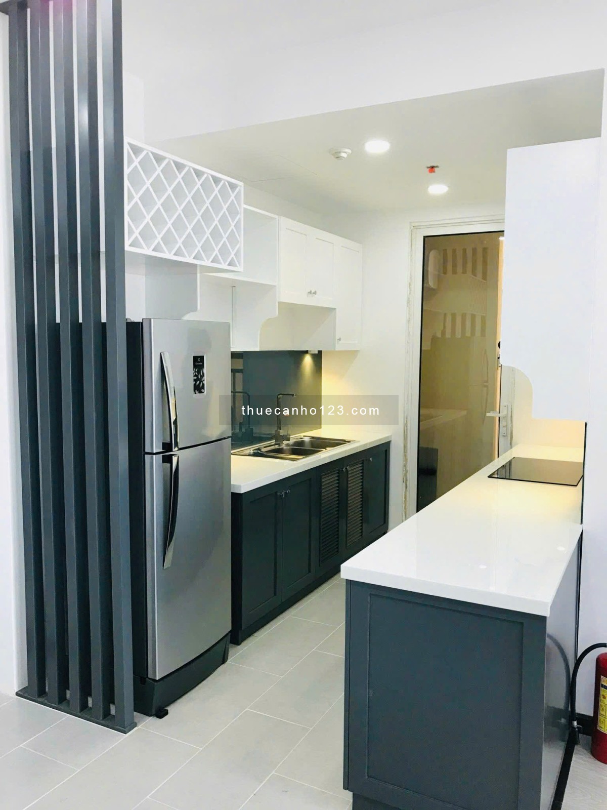  CHO THUÊ CĂN HỘ LUCKY PALACE – LP1 – 50 PHAN VĂN KHOẺ QUẬN 6 Diện tích rộng – 2PN, 2WC