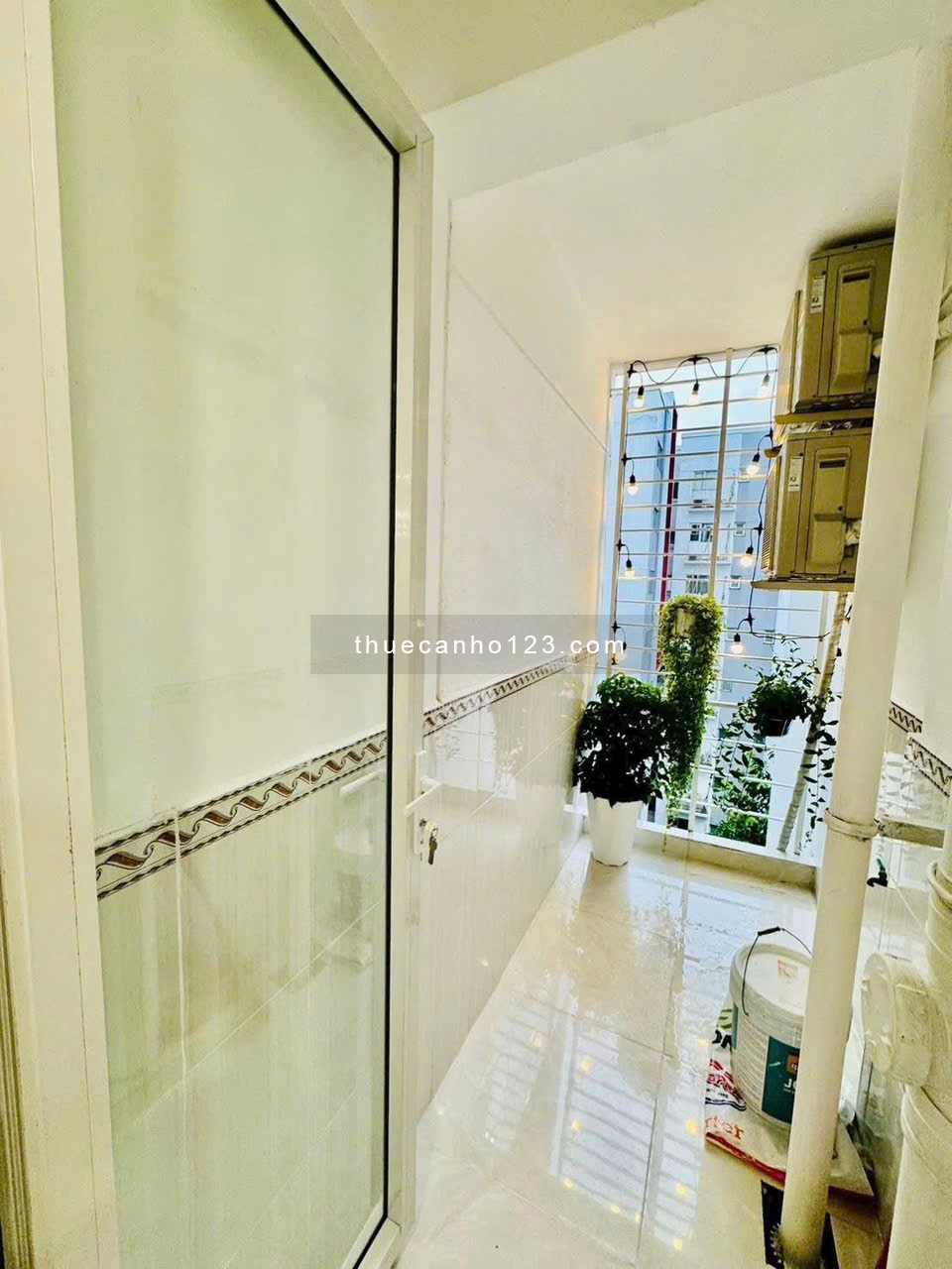 Chung cư phúc yên 3PN, 2wc, 99m2 full nội thất cao cấp giá 12,5tr/th