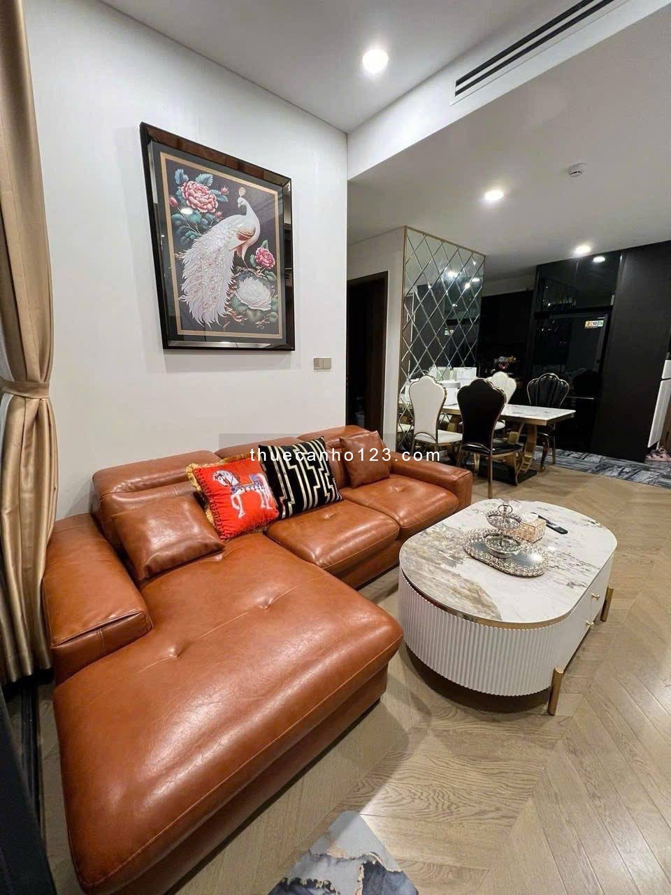 Căn góc 2 phòng ngủ 77m2, view cực đẹp, đầy đủ nội thất. Giá Tốt 36 triệu. tại Lumiere Riverside