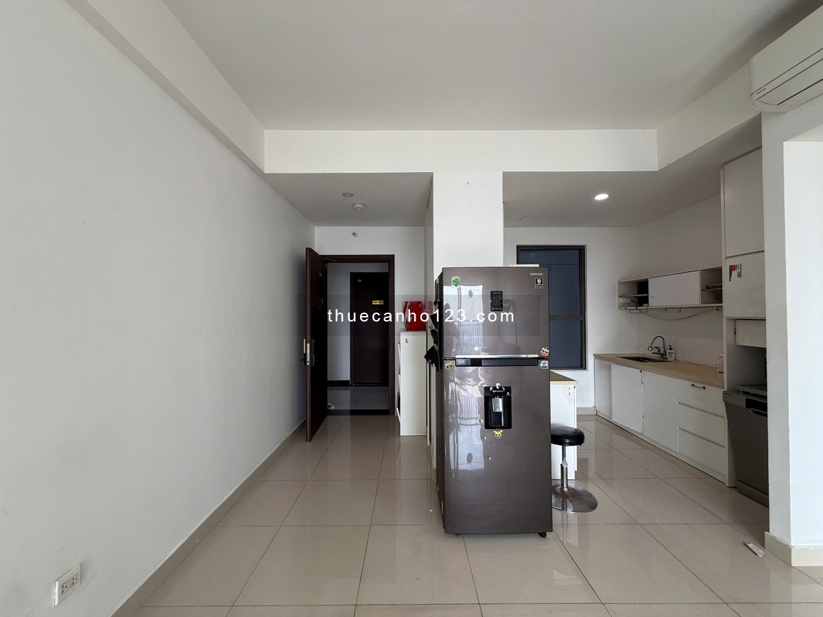 3 Phòng ngủ view Sông, DT 96m2, nội thất đầy đủ, giá siêu hời 23 triệu. tại The Sun Avenue