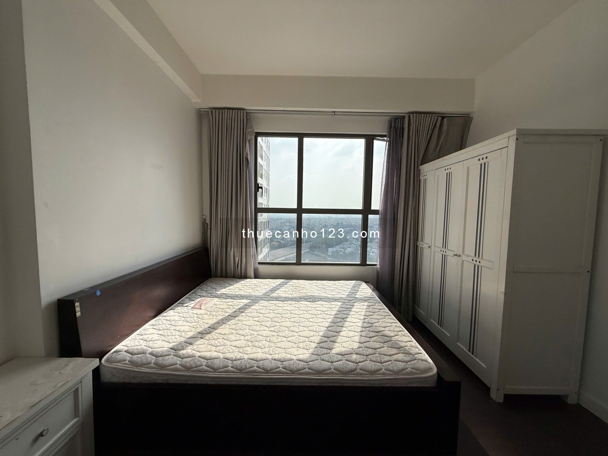 3 Phòng ngủ view Sông, DT 96m2, nội thất đầy đủ, giá siêu hời 23 triệu. tại The Sun Avenue