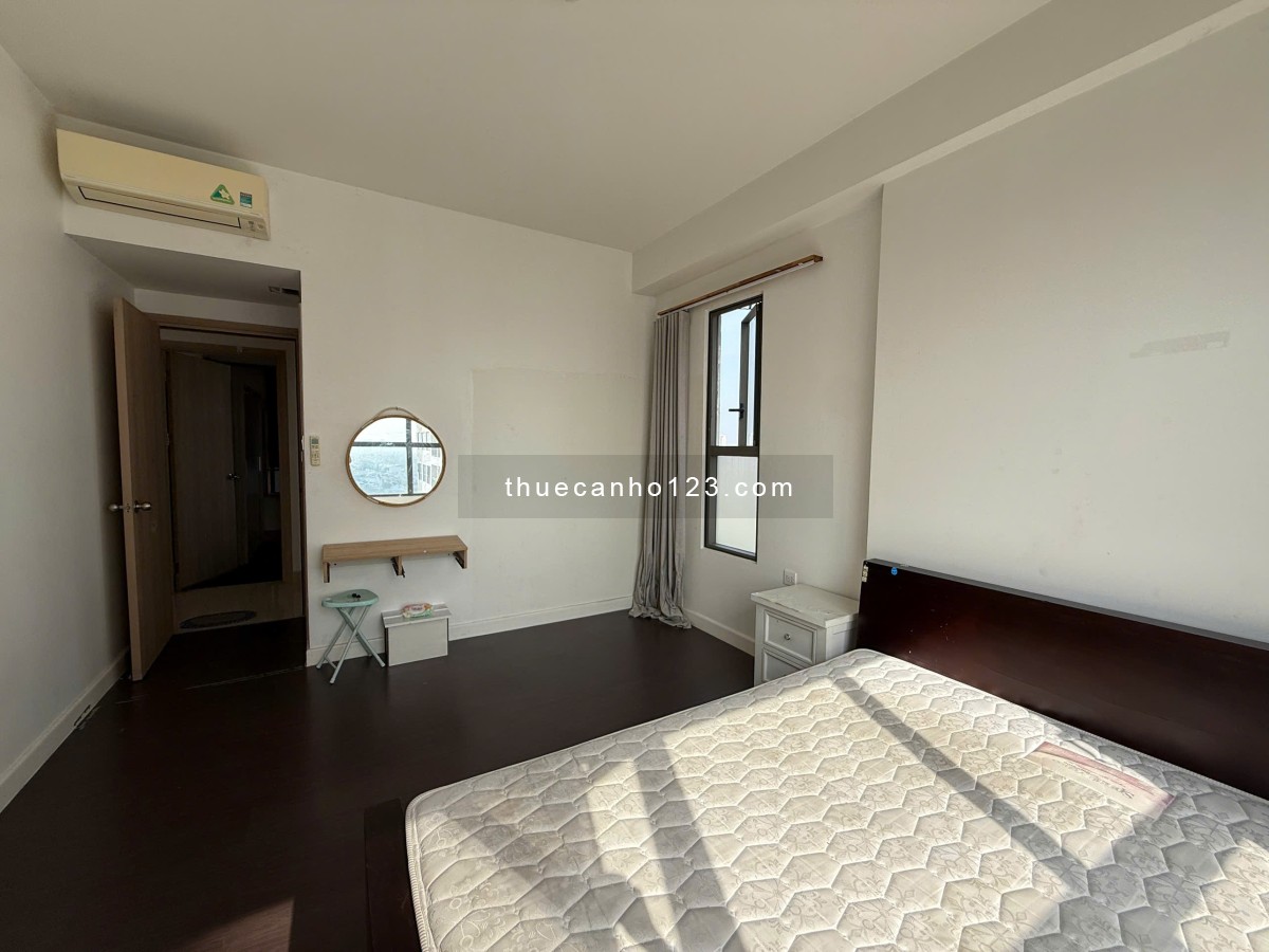 3 Phòng ngủ view Sông, DT 96m2, nội thất đầy đủ, giá siêu hời 23 triệu. tại The Sun Avenue