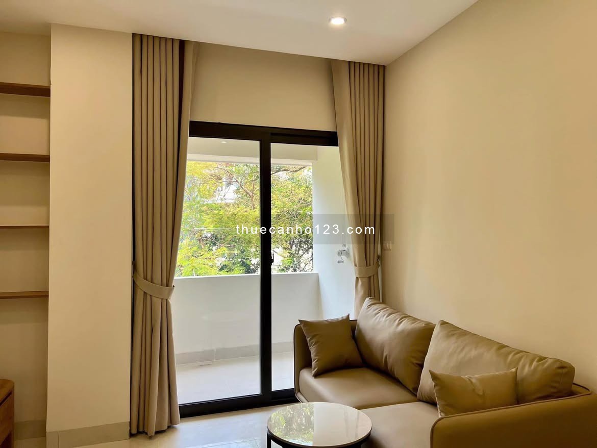 Cho thuê căn hộ Tân Bình 1PN gần Sân bay TSN, Etown, K300