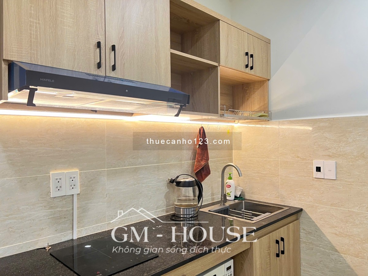 Cho Thuê Căn Hộ 1 Phòng Ngủ 70m² Full nội thất ngay D5, Quận Bình Thạnh | Ngã Tư Hàng Xanh