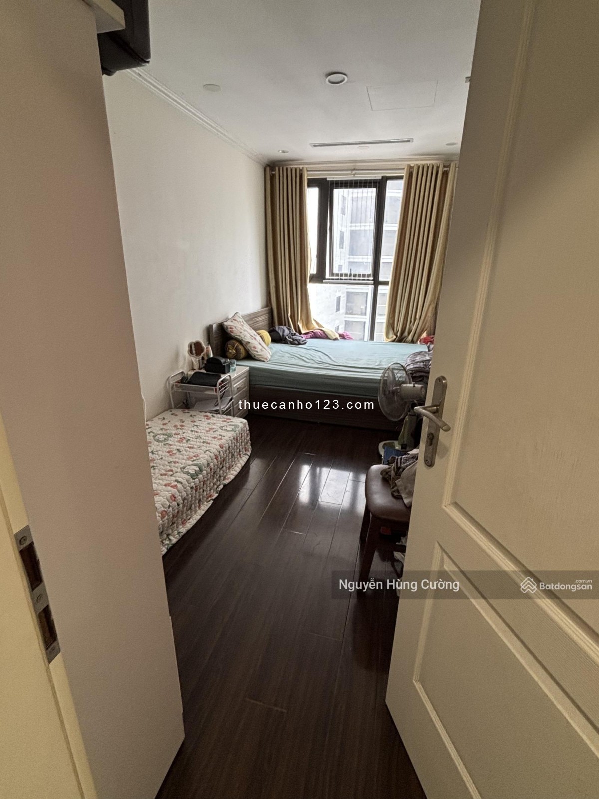 Cho thuê căn hộ 2 phòng ngủ CC Sunshine Palace, ngõ 13 Lĩnh Nam