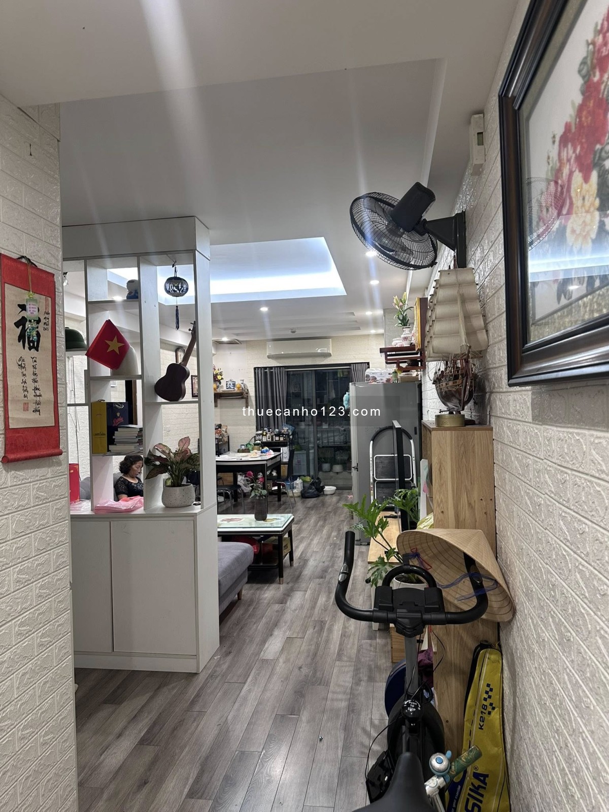 Cho thuê căn hộ Handiresco 31 Lê Văn Lương 2 ngủ, cuối tháng nhận nhà