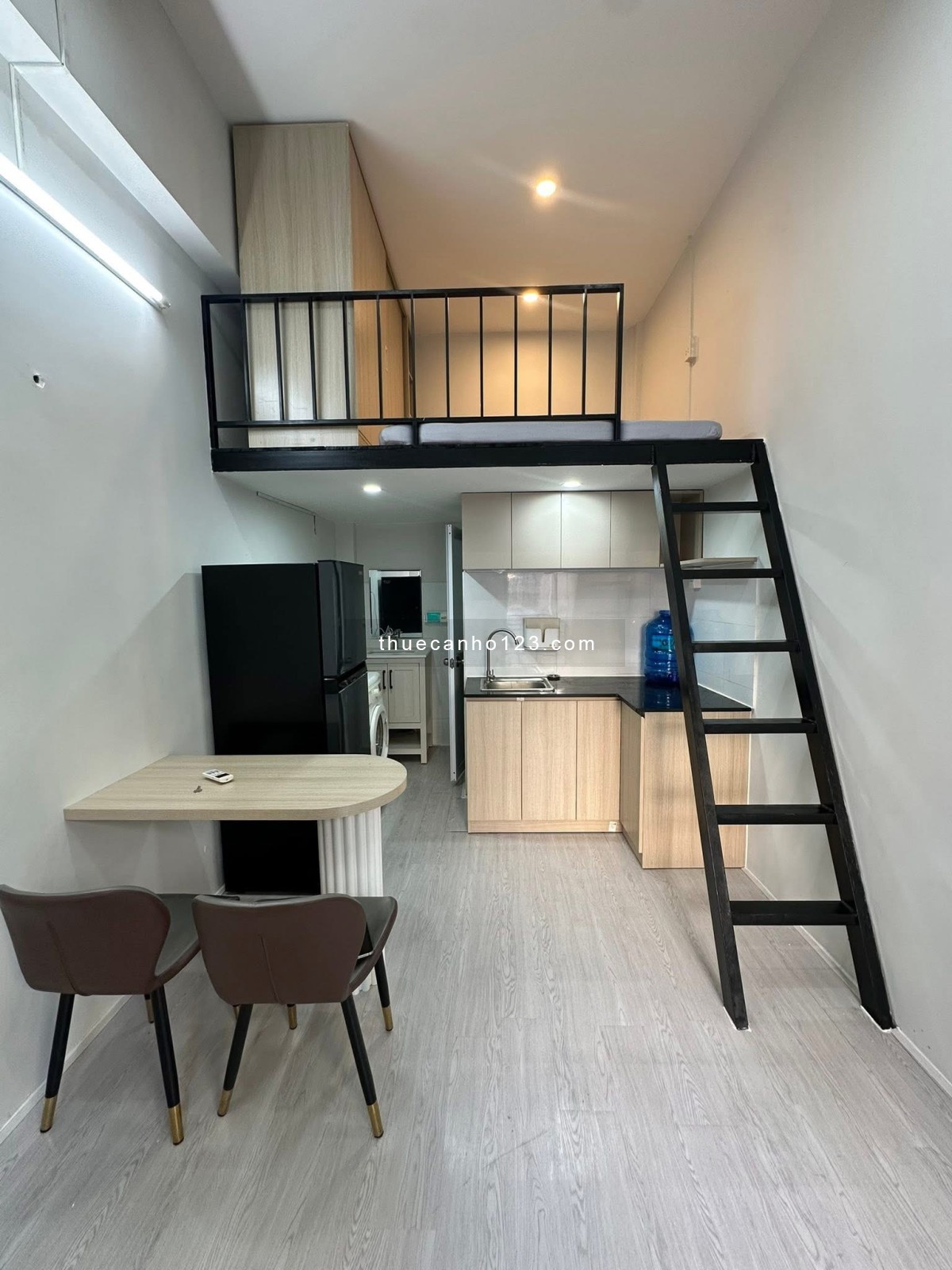 Cho thuê phòng có gác mới xây 30m2 ngay Đại Học Công Thương