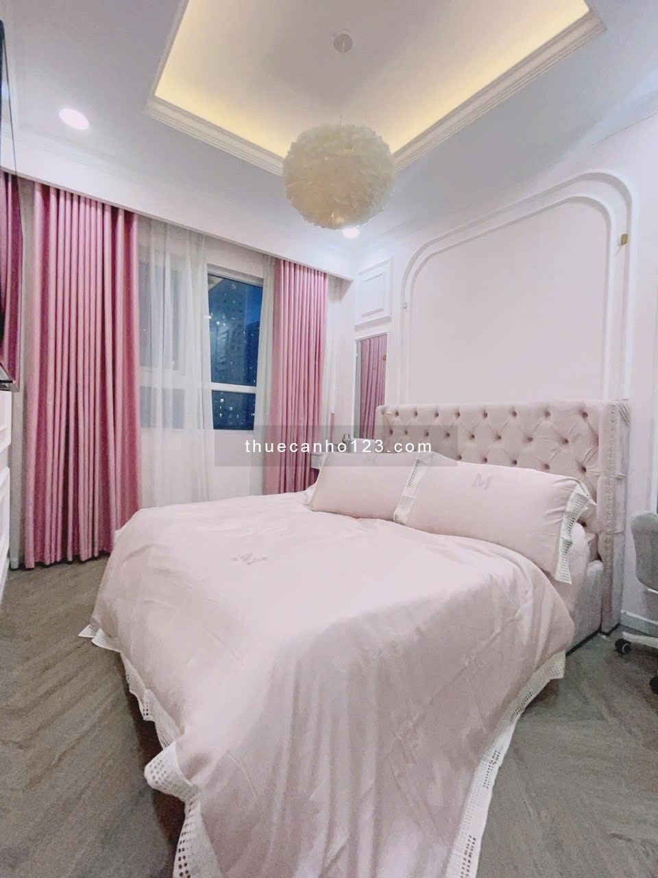 Cho thuê căn 79m2 2pn 2wc full nội thất cao cấp y hình ngay cầu nguyễn tri phương qua quận 5 chỉ 3p