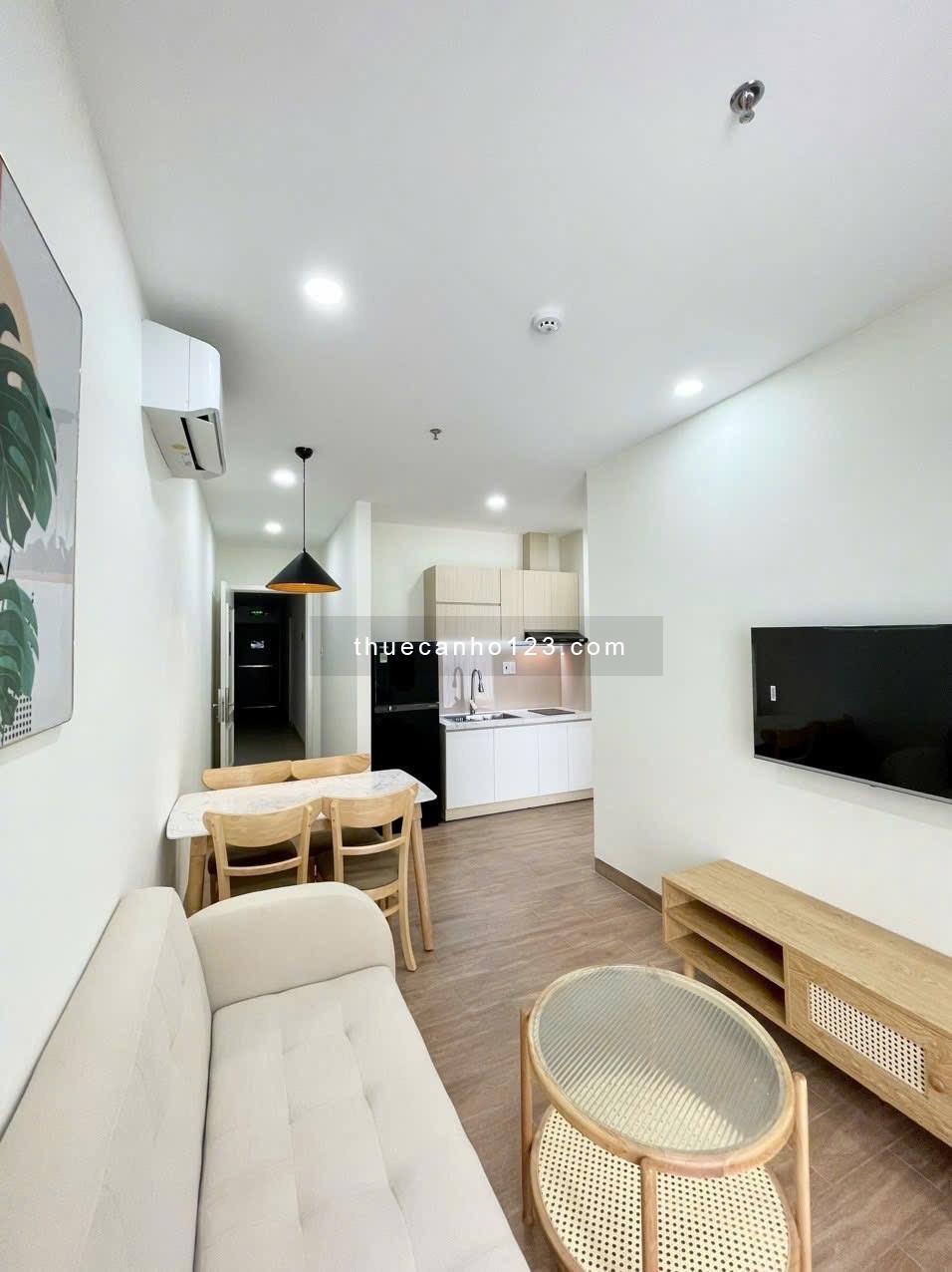 Căn Hộ Dịch Vụ – Ánh Sáng Tự Nhiên – Sang Trọng – 1 Bedroom