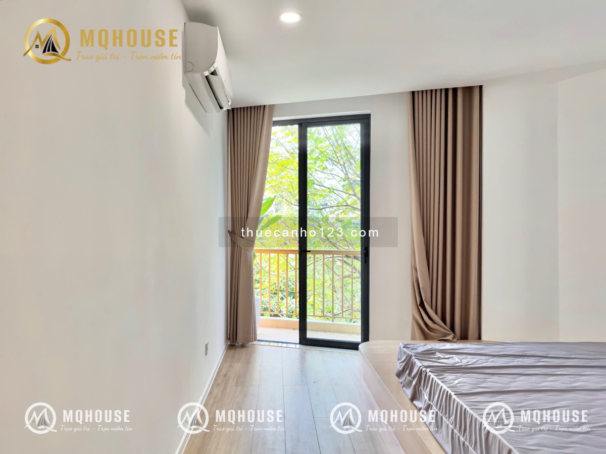 Căn hộ mới 100% – Ban công – Tông ấm – Quận 4