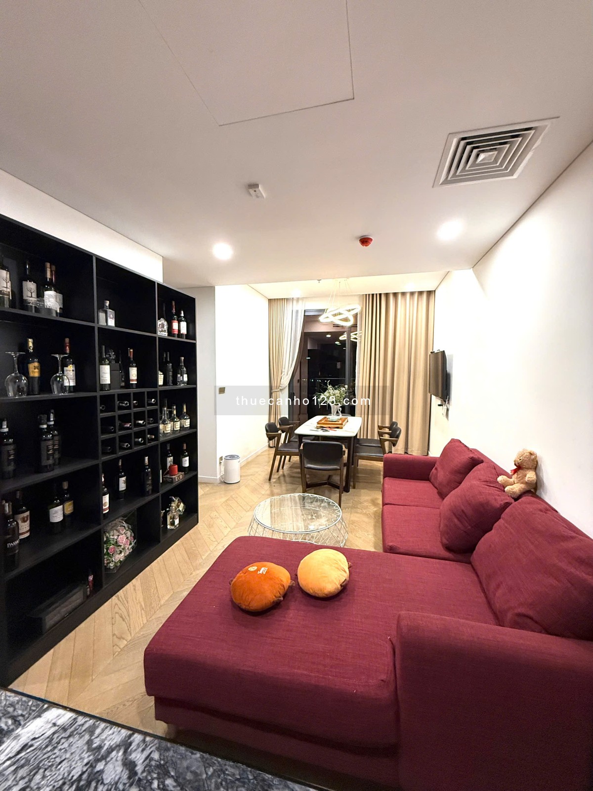 Chỉ 37 triệu, sống sang tại 2 Phòng ngủ 76m2, nội thất hiện đại. Dọn vào ngay tại Lumiere Riverside