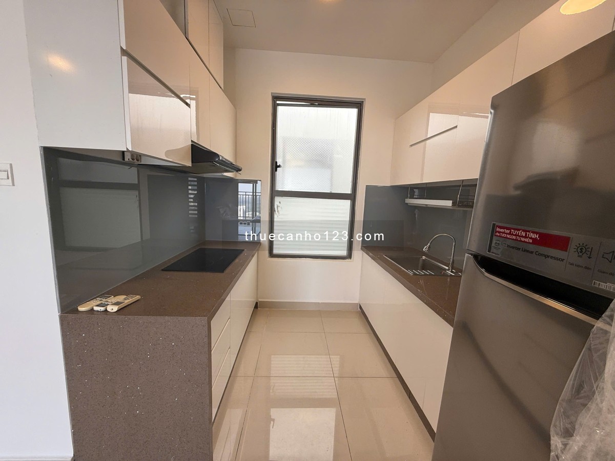 Siêu hời, 3 Phòng ngủ 89m2, giá 21 triệu. Đầy đủ nội thất, ban công thoáng mát. tại Lumiere Riversid