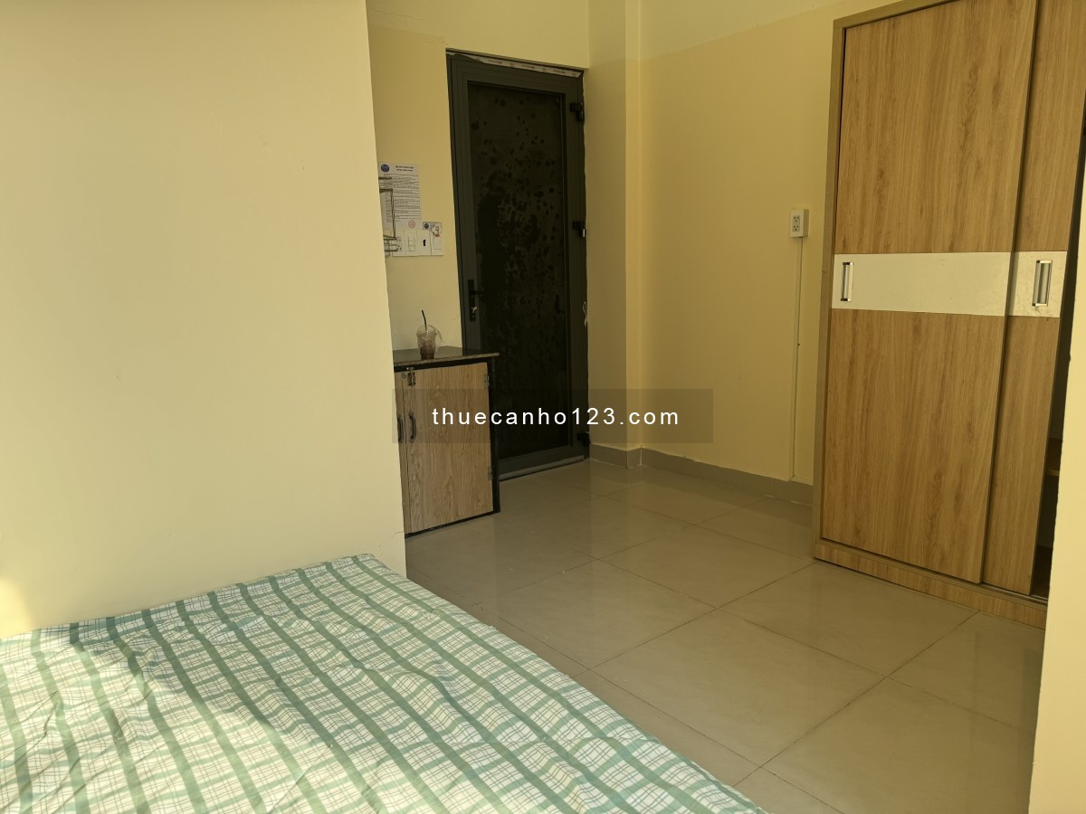 Cho thuê căn hộ Studio Cửa sổ thoáng Q4 gần ĐH Luật, ĐH Nguyễn Tất Thành, cầu Khánh Hội