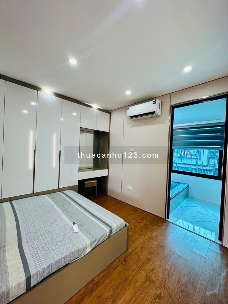 Cho thuê căn hộ tập thể 3 ngủ 2WC tại Quỳnh Mai, Hai Bà Trưng