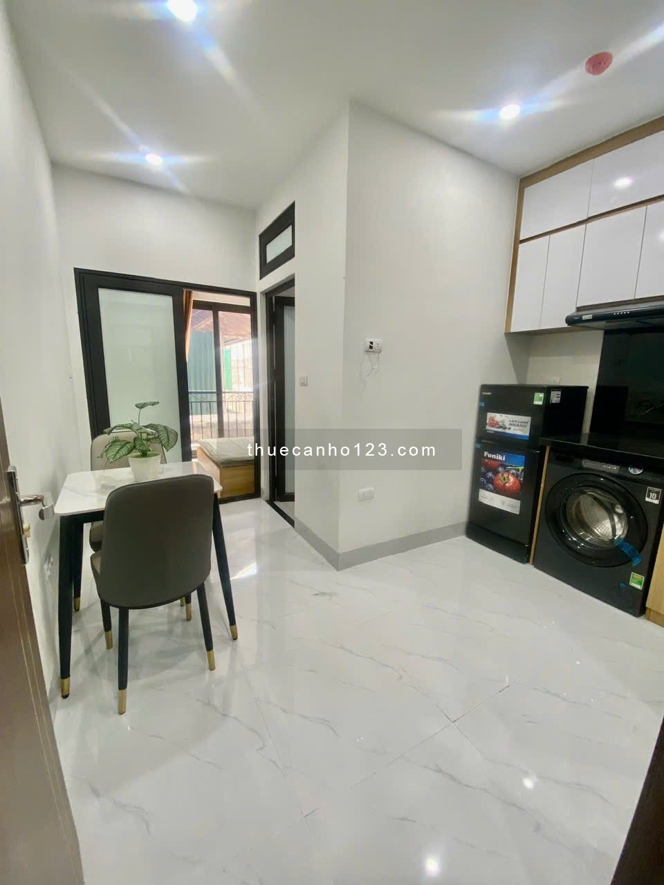 Cho thuê căn hộ mini 113 Thái Thịnh – Phòng trống, vào ở ngay