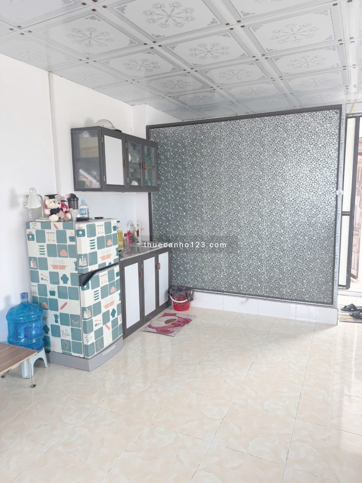 Cho thuê ngõ 22 Tôn Thất Tùng, Full nội thất, chỉ 3 triệu/tháng