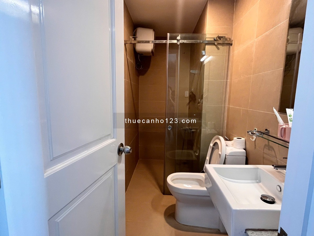 Mình cần cho thuê căn hộ Florita Quận7, 74m, 2pn, 2wc, view Q1, tầng cao, nhà đẹp, full đồ, 15 triệụ