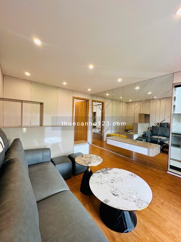 Cho thuê căn hộ tập thể 3 ngủ 2WC tại Quỳnh Mai, Hai Bà Trưng