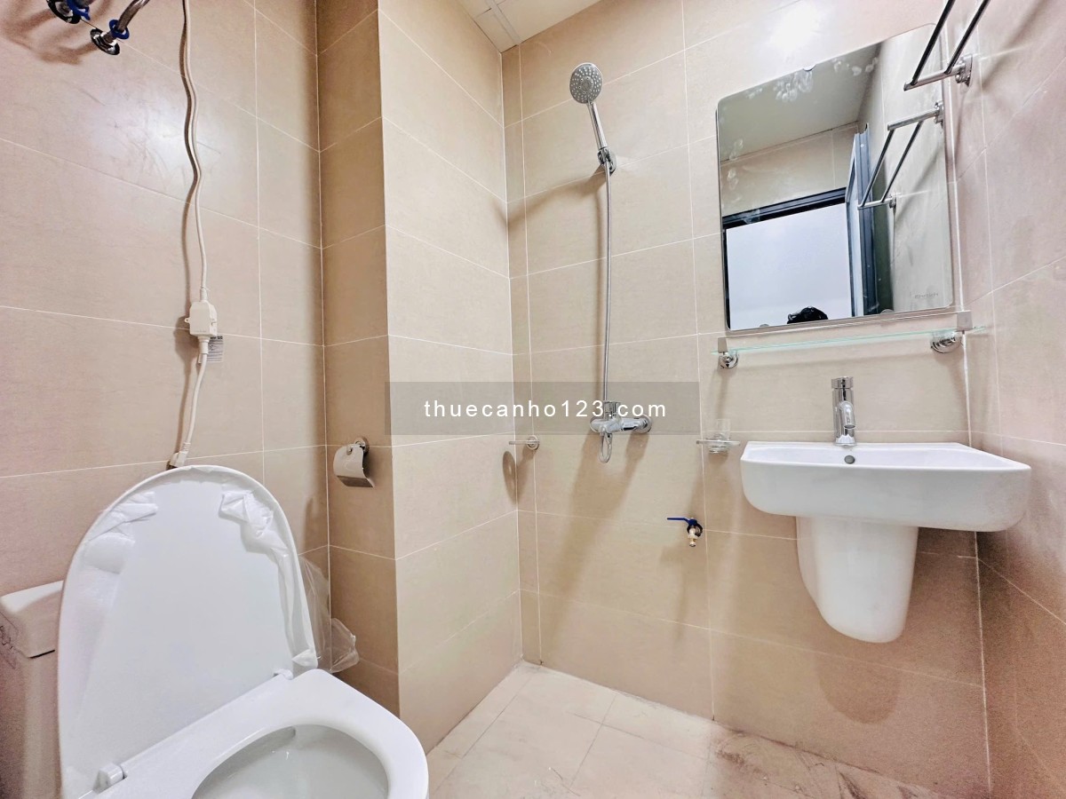 Cho thuê phòng đẹp view đại học kinh tế Quốc Dân, 5.5 triệu vào ở ngay