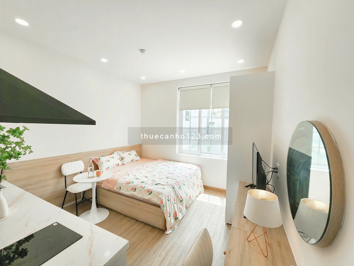 Cho thuê Studio cửa sổ trời Q1, ngay phố tây Bùi Viện, giáp Trần Hưng Đạo, cầu Ông Lãnh, Pullman