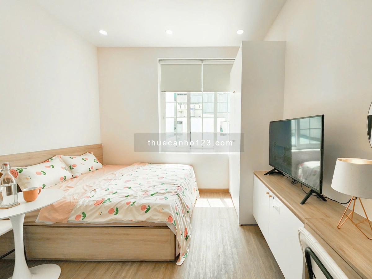 Cho thuê Studio cửa sổ trời Q1, ngay phố tây Bùi Viện, giáp Trần Hưng Đạo, cầu Ông Lãnh, Pullman