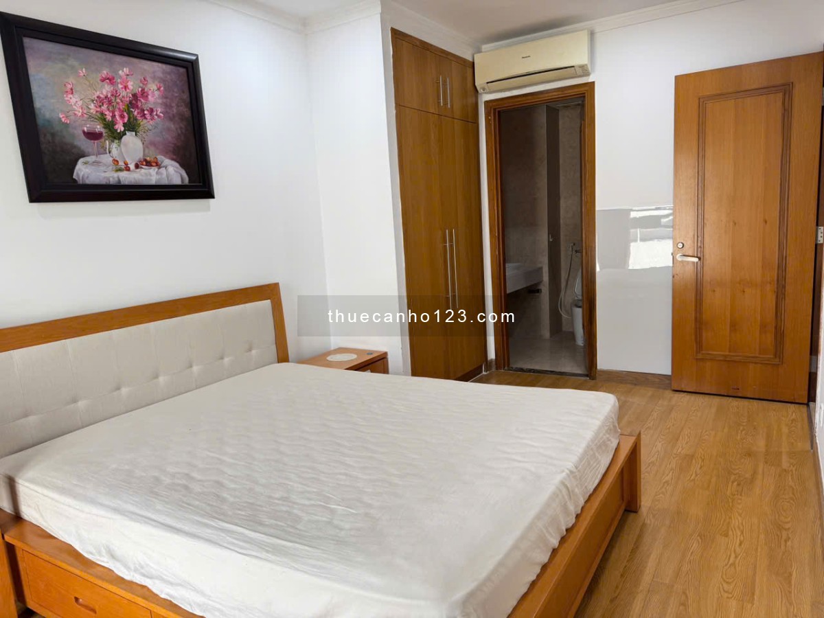 Căn góc SAIGON PAVILLON full nội thất, view rộng thoáng 92m² - 3pn2wc giá chỉ 33tr/tháng.