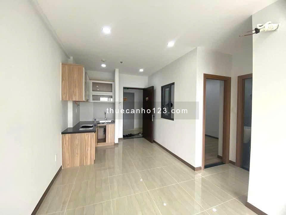 Chung cư Richstar Tân Phú, Hoà Bình: 75m2, nhà mới, ban công, 2p ngủ, 11,5tr