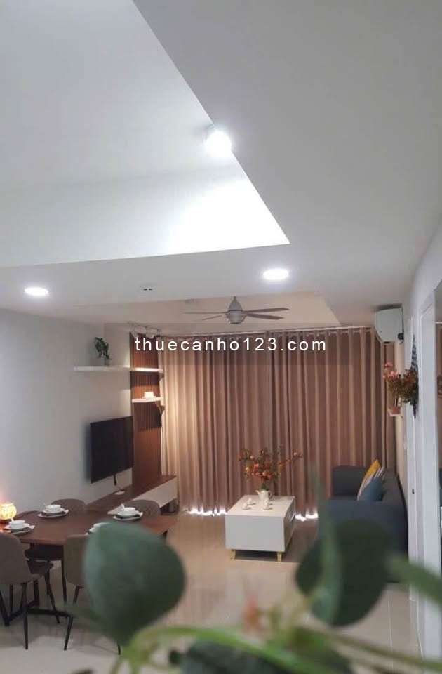 Cho thuê căn hộ chung cư Goldsea Vũng Tàu, căn góc 2 ngủ, view đẹp thoáng