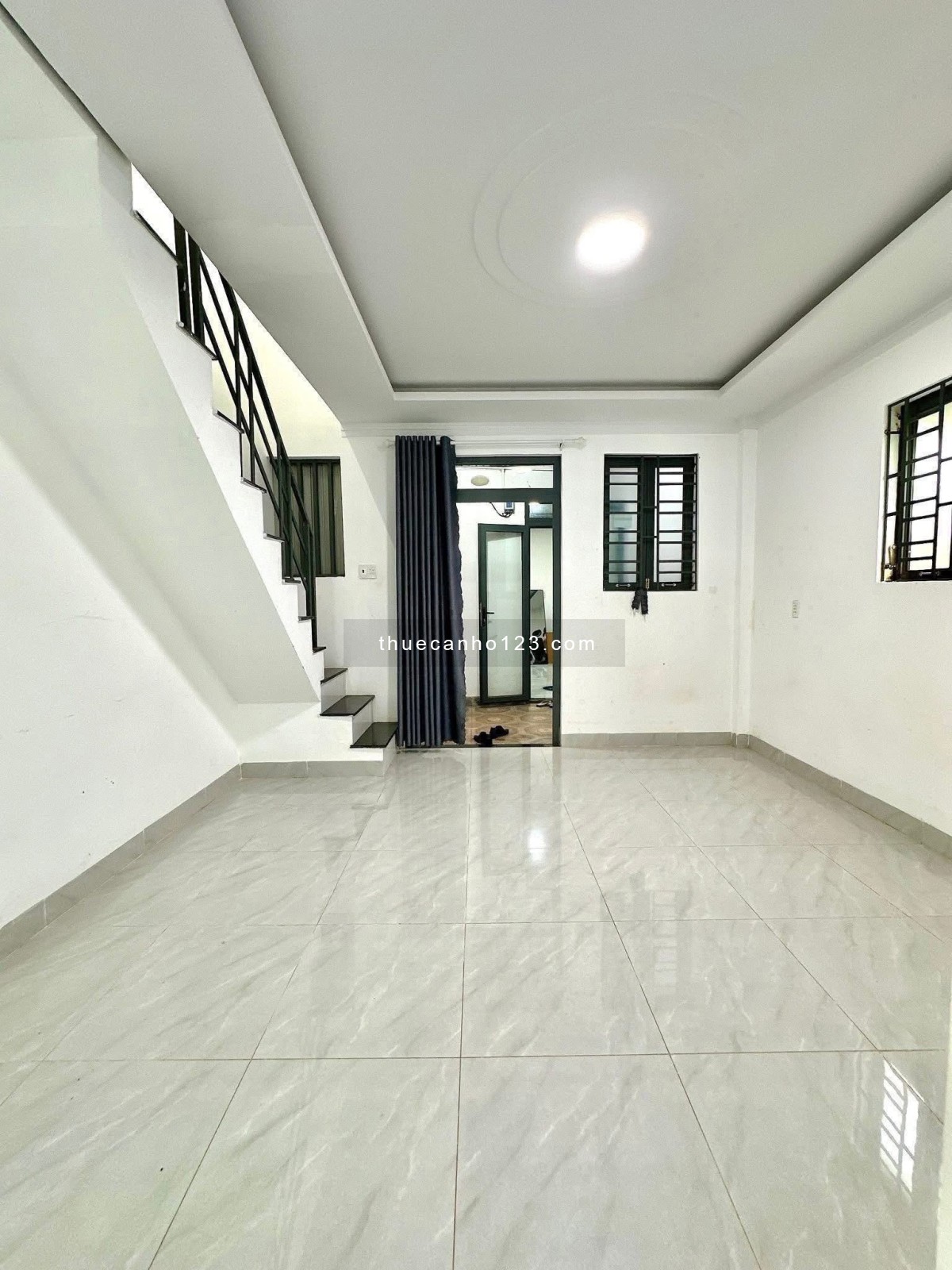 Chính chủ cho thuê căn hộ mini 2 lầu – hẻm Nguyễn Trác, gần Nguyễn Khuyến