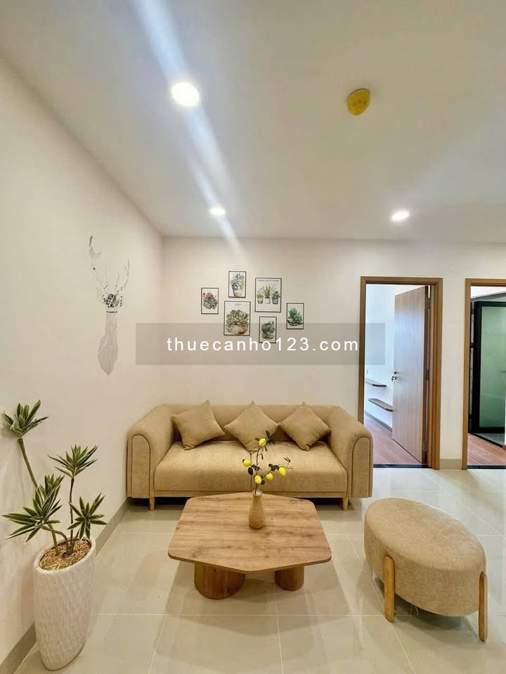 Cho thuê Căn Hộ Cao Cấp 72m2 - 2 Phòng Ngủ + 2wc đẹp mới tại Vung Tau Center Point