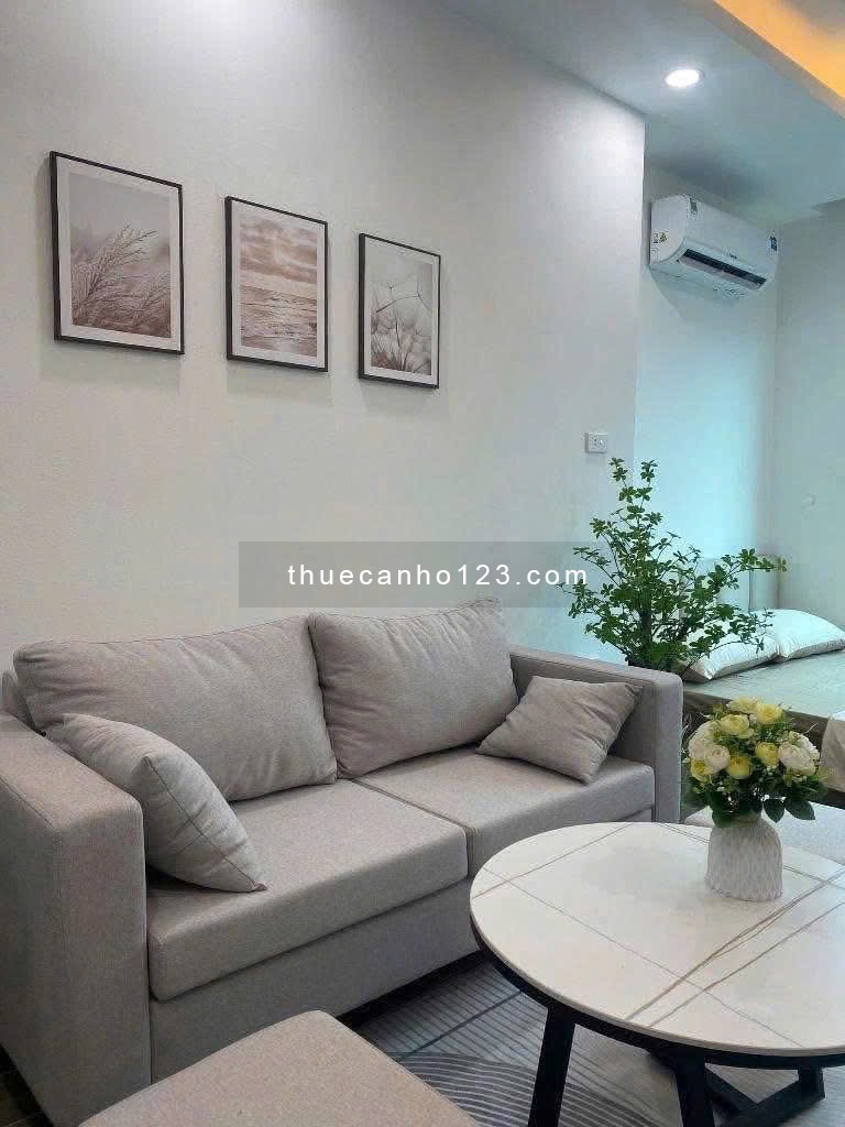  Cho thuê căn hộ 1 phòng ngủ Quận Tân Bình | Ban công rộng | Full nội thất | Gần sân bay