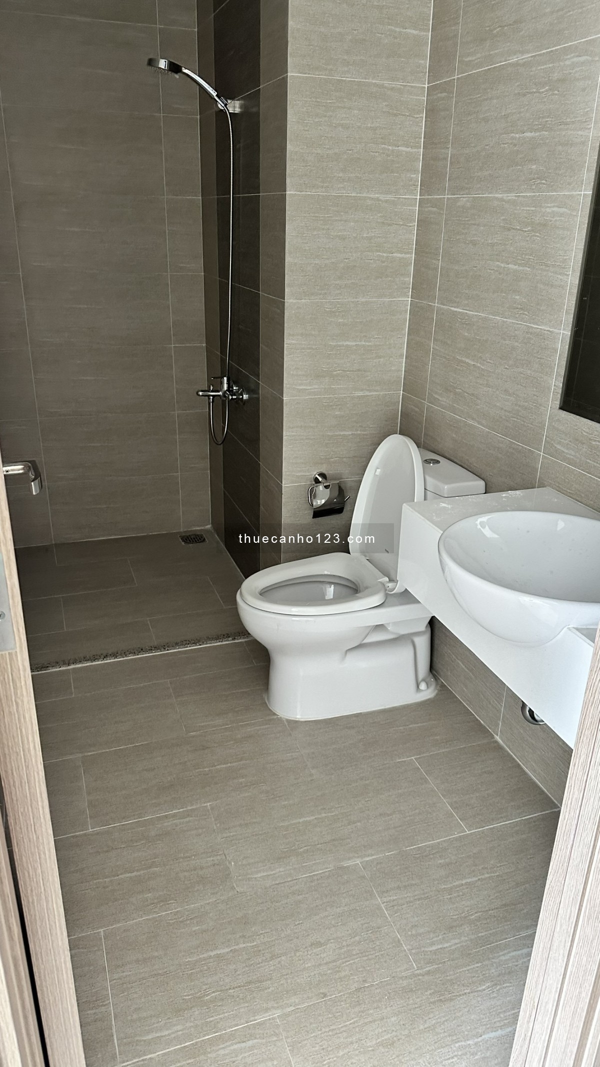 Chính chủ cho thuê căn hộ 1PN+, khu Origami S6.06