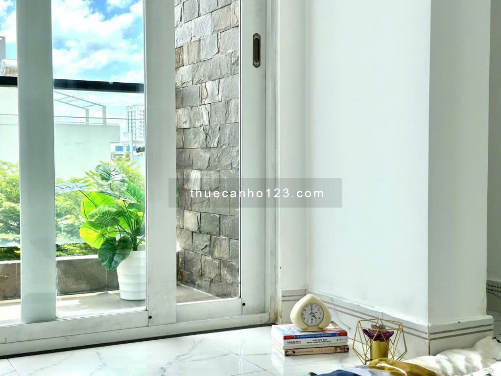 Cho thuê Căn hộ Ban Công Studio Q12 Ngay Phan Văn Hớn, Cầu Tham Lương, Ga Metro Gần Aeon Tân Phú