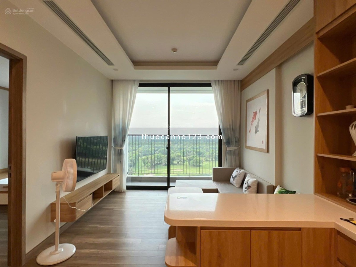 Cho thuê căn hộ 3PN full nội thất View hồ Thiên Nga, khu Hoa Hậu Onsen, Ecopark