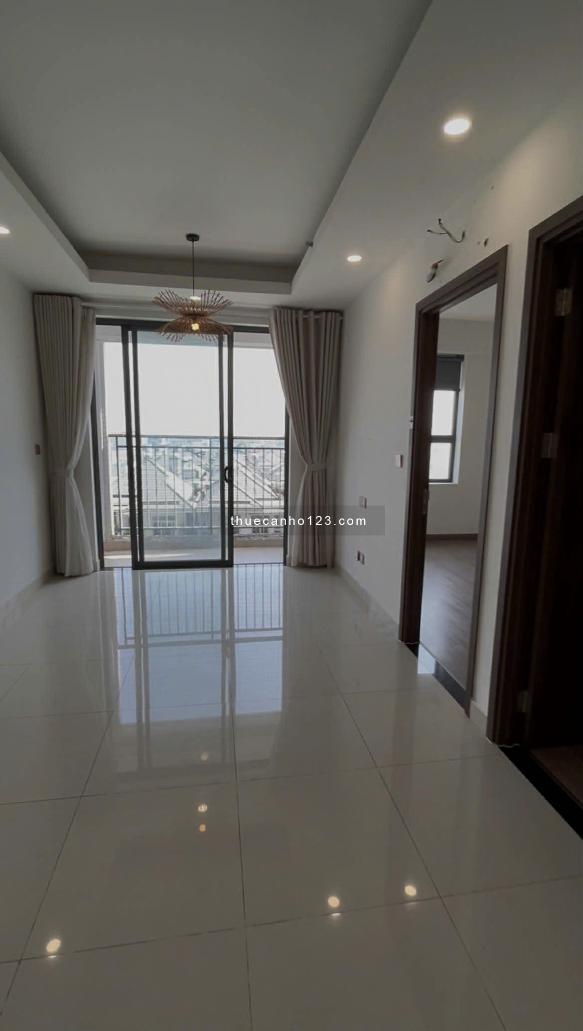 CẦN CHO THUÊ GẤP CH 2PN Q7 BOULEVARD MT NGUYỄN LƯƠNG BẰNG NHÀ MỚI Ở NGAY CHỈ 9TR/THÁNG LH 0919860092