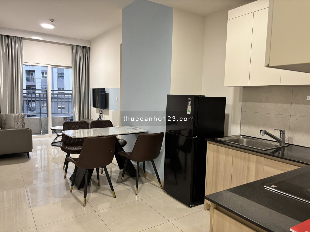 Cho thuê căn hộ Dragon Castle – 2PN 2VS, giá chỉ 5 triệu/tháng