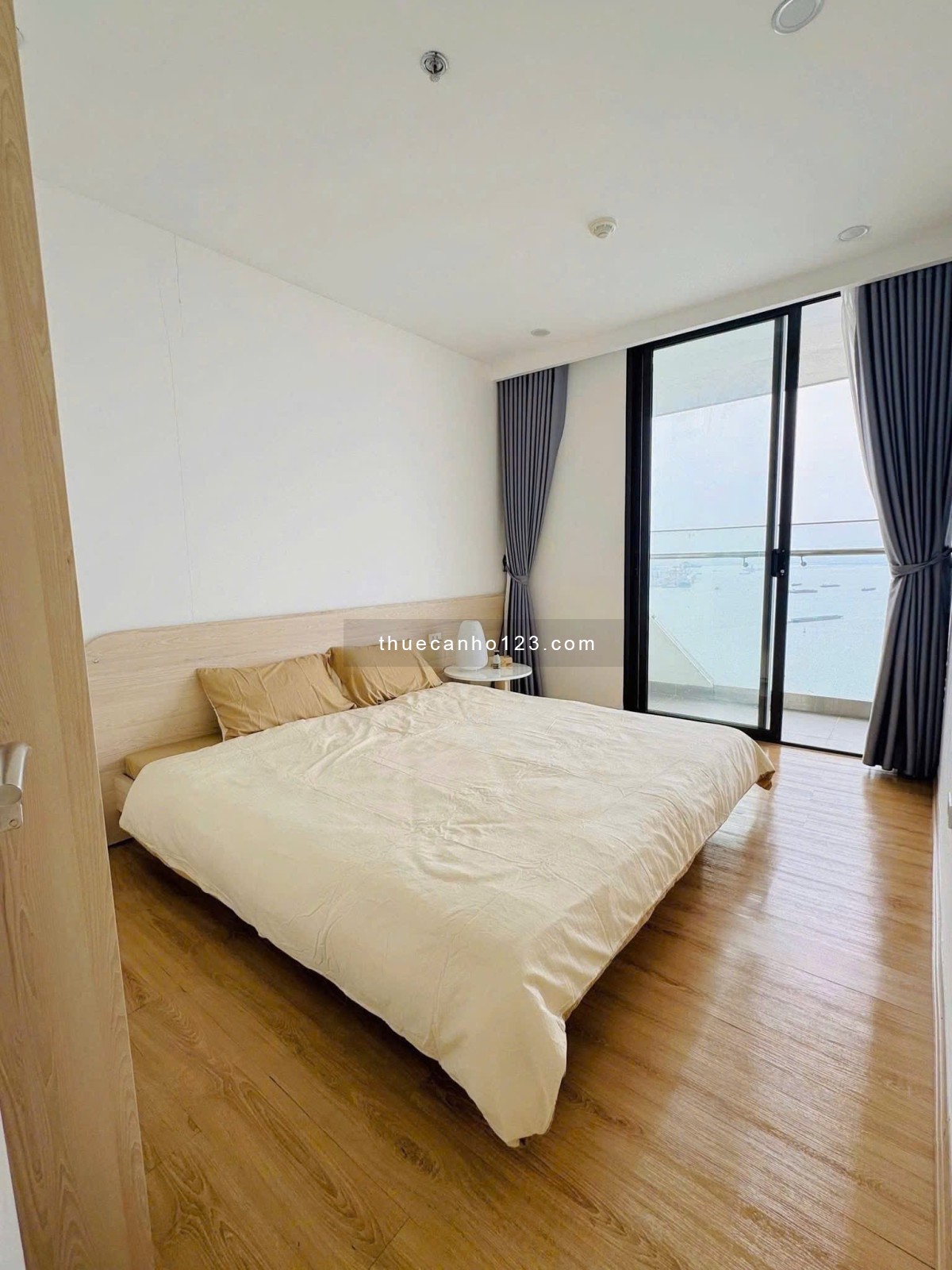 Cho thuê 2 ngủ 1Wc tại CC Green Diamond Hòn Gai