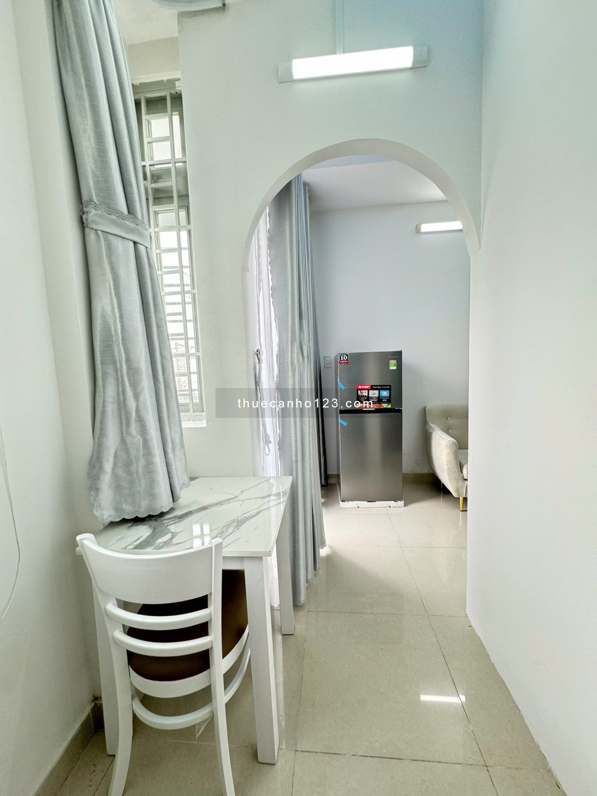 Cho Thuê Căn Hộ 1 Phòng Ngủ Ban Công – Tách Bếp Riêng, Diện Tích 50m² – Gần Sân Bay Tân Sơn Nhất