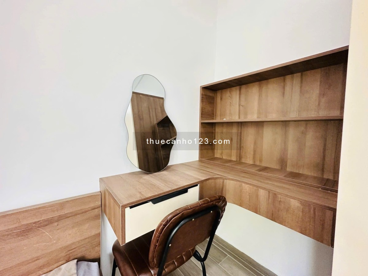 Dương Bá Trạc (Cư Xá Bình Minh) Q8 - Studio ban công, tách bếp. Ngay cầu Nguyễn Văn Cừ, cầu Rạch Ông