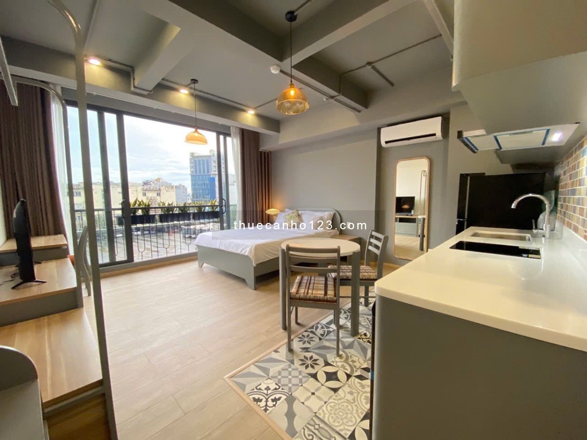 Cho thuê căn hộ Studio ban công lớn Tân Bình gần Ga T3, K300, Etown