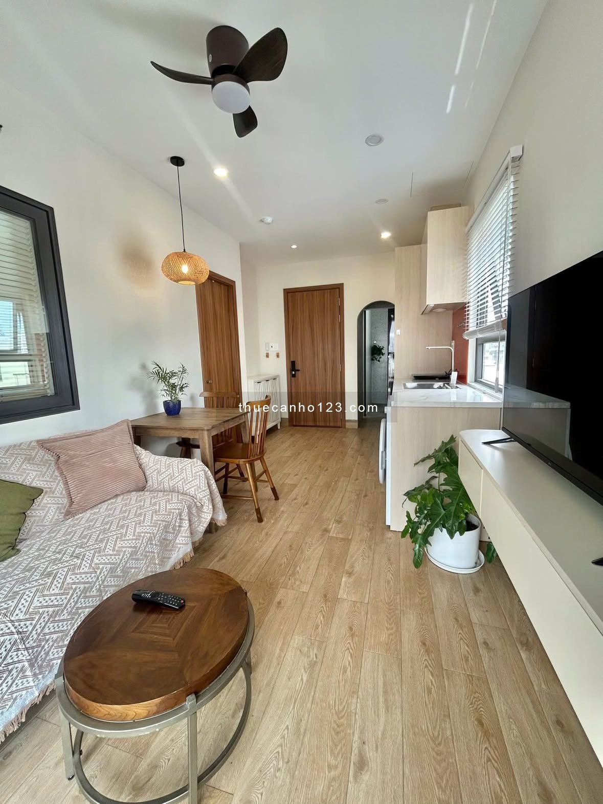  CHO THUÊ CĂN HỘ 1PN - THĂNG LONG, P4, TÂN BÌNH - NGAY SÂN BAY TÂN SƠN NHẤT