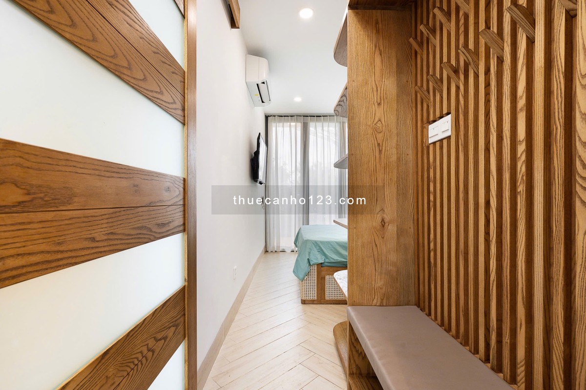 PENTHOUSE 2 PHÒNG NGỦ – SÂN VƯỜN RIÊNG – TRUNG TÂM QUẬN 1