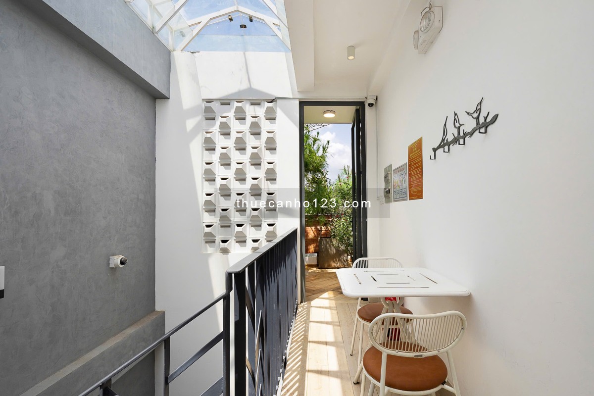 PENTHOUSE 2 PHÒNG NGỦ – SÂN VƯỜN RIÊNG – TRUNG TÂM QUẬN 1