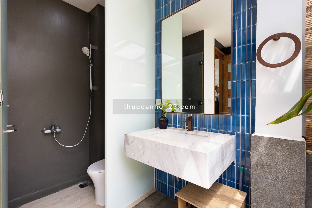 PENTHOUSE 2 PHÒNG NGỦ – SÂN VƯỜN RIÊNG – TRUNG TÂM QUẬN 1