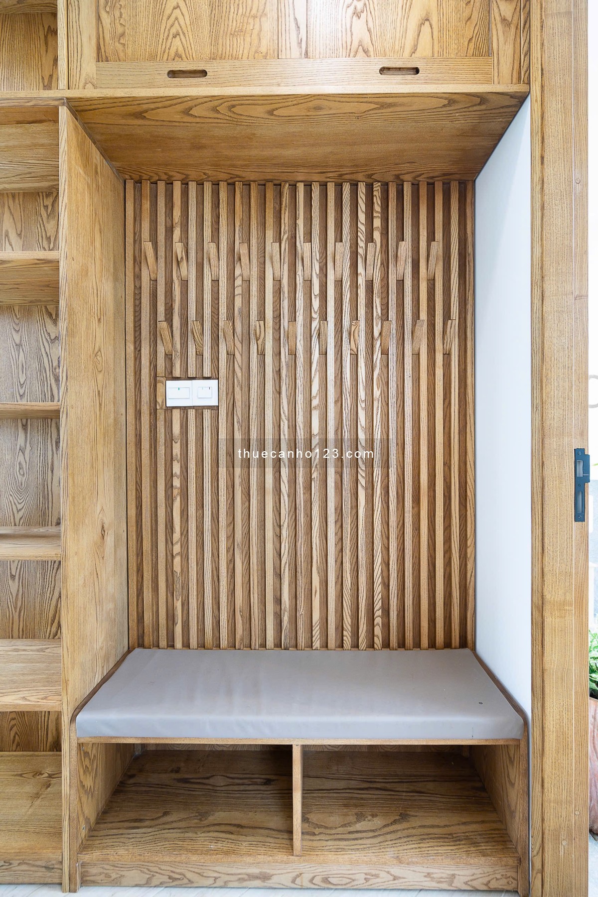 PENTHOUSE 2 PHÒNG NGỦ – SÂN VƯỜN RIÊNG – TRUNG TÂM QUẬN 1